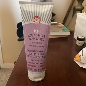 KP bump eraser body scrub